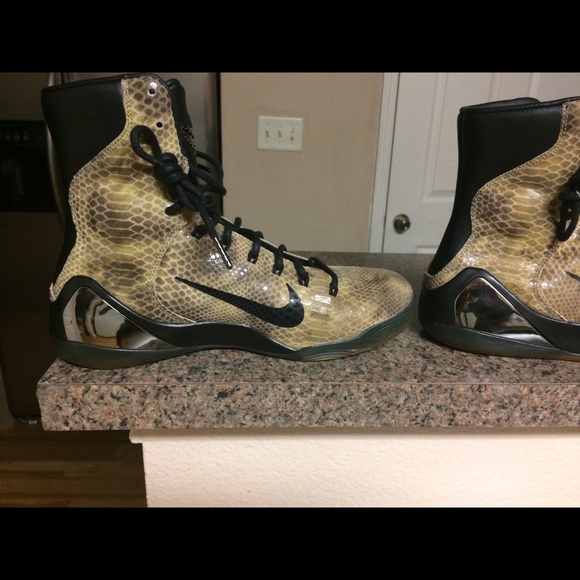 Nike Kobe Bryant - Picture 8 of 8